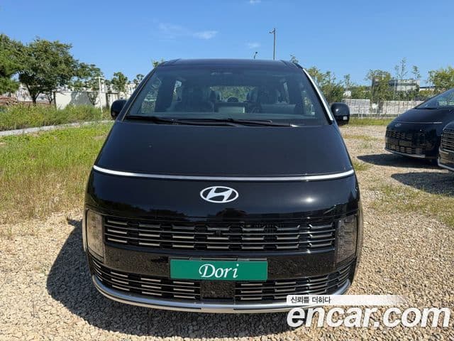 Hyundai Staria 2026 — ფოტო 19/20