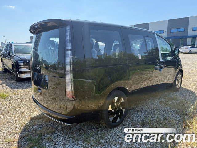 Hyundai Staria 2026 — ფოტო 15/20