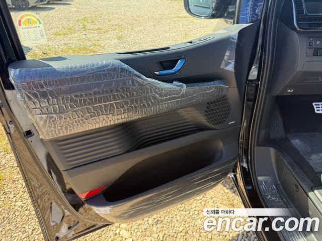 Hyundai Staria 2026 — ფოტო 14/20