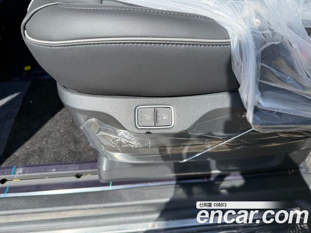 Hyundai Staria 2026 — ფოტო 9/20