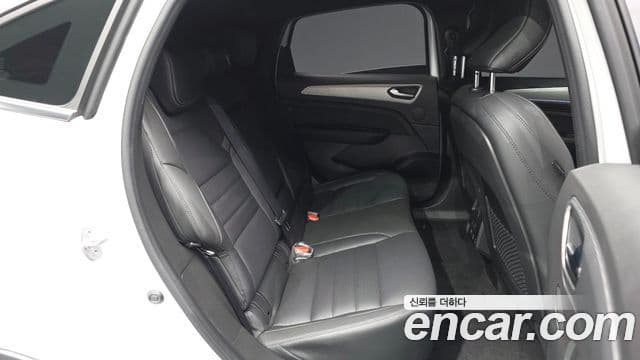 Renault Samsung Arkana 2025 — Фото 12/20