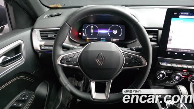 Renault Samsung Arkana 2025 — Фото 13/20