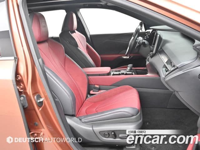 Lexus RX500h 2023 — ფოტო 13/20