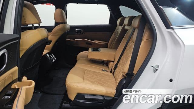 Kia Sorento 2023 — Photo 12/30