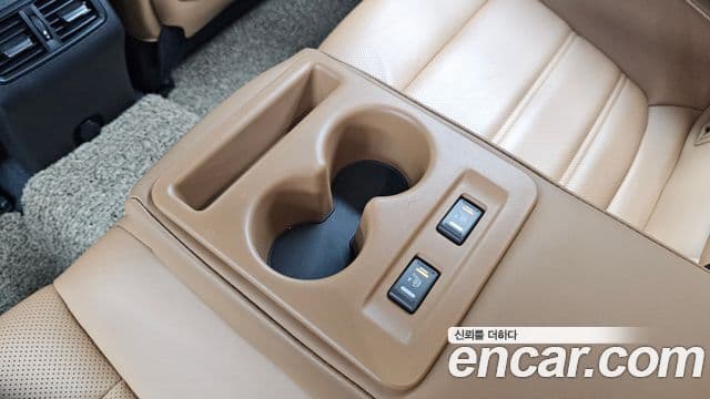 Renault Samsung SM6 2023 — Фото 19/20