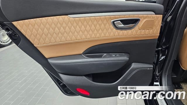 Renault Samsung SM6 2023 — Şəkil 27/34