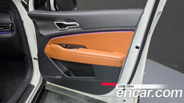 Kia Sportage 2021 — Şəkil 36/37