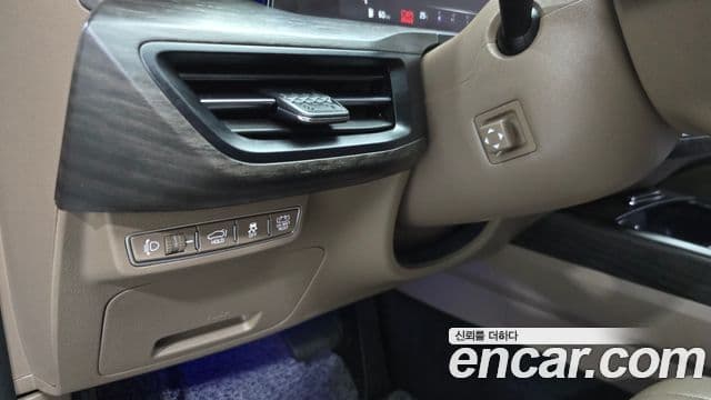 Kia K8 2021 — Şəkil 10/39