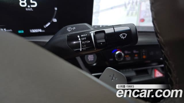 Kia K8 2021 — Şəkil 24/39