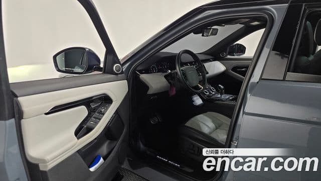 Land Rover Range Rover Evoque 2019 — Фото 10/20