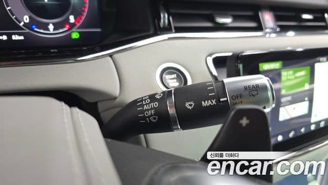 Land Rover Range Rover Evoque 2019 — Şəkil 30/34
