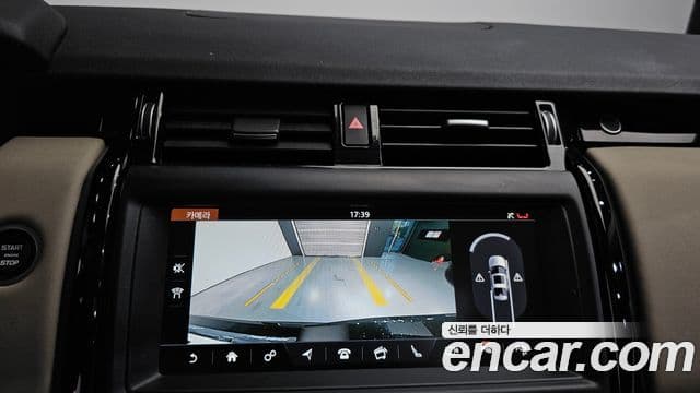 Land Rover Discovery 5 2019 — Фото 15/20