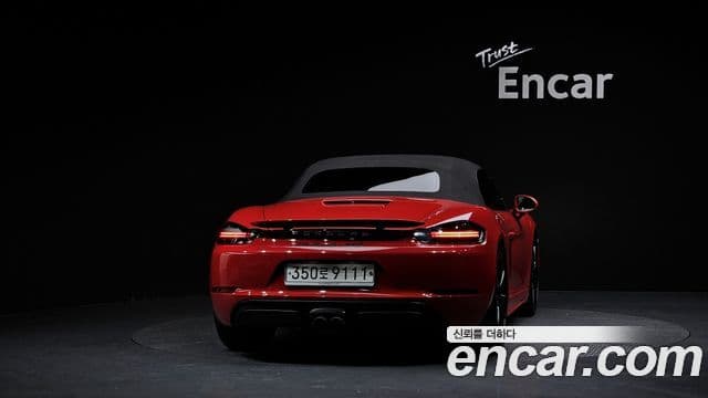 Porsche 718 Boxster 2018 — Фото 4/20
