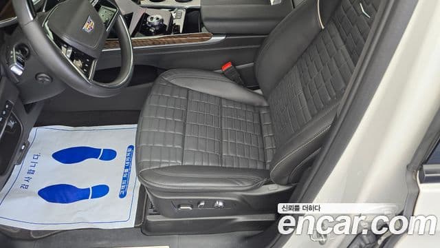 Cadillac Escalade 2025 — Photo 13/33