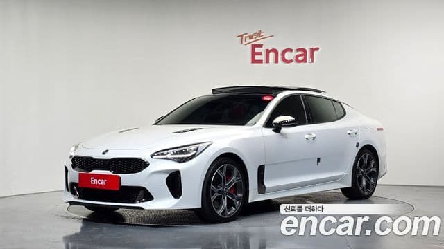 Kia Stinger 2020 — Фото 20/20