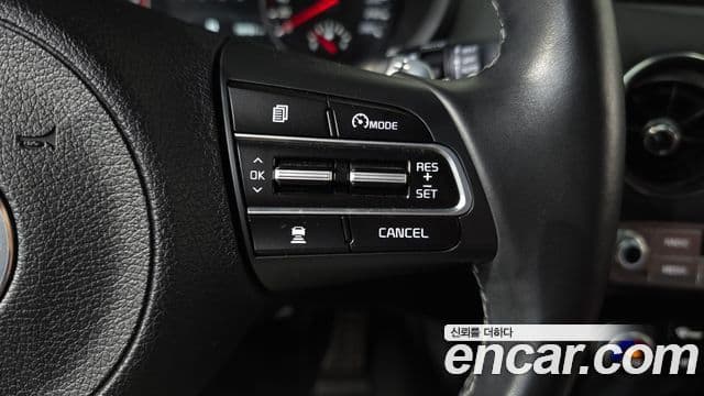 Kia Stinger 2020 — Фото 14/20