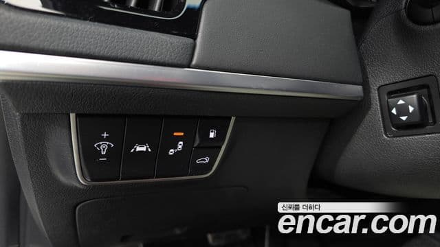 Kia Stinger 2020 — Şəkil 23/32