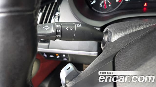 Kia Stinger 2020 — Şəkil 19/32