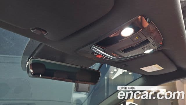 Kia K5 2025 — Photo 12/41
