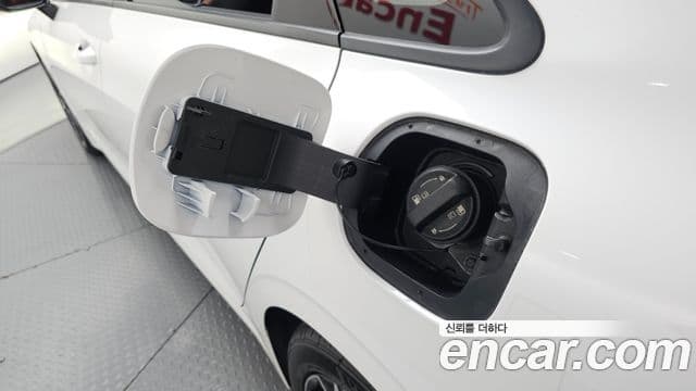 Kia K5 2025 — Photo 14/41