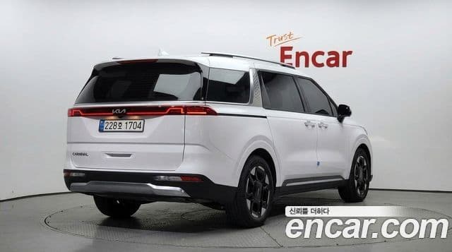 Kia Carnival 2024 — Фото 4/20