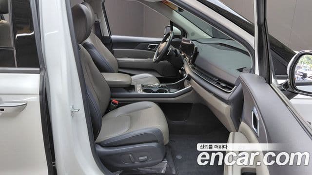 Kia Carnival 2024 — Фото 10/20