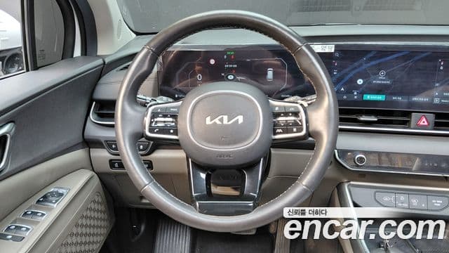 Kia Carnival 2024 — Фото 14/20