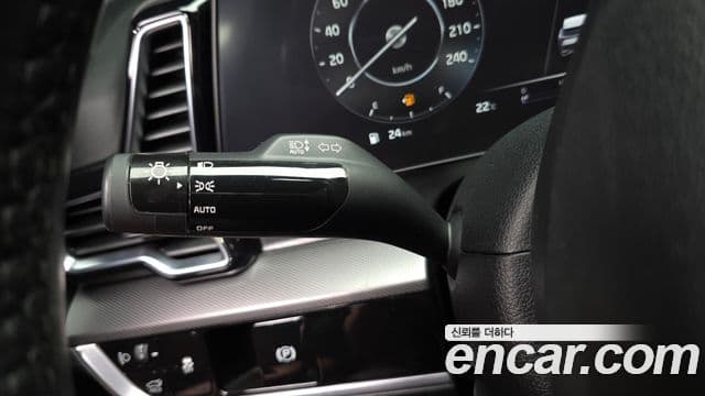 Kia Sportage 2022 — ფოტო 35/36