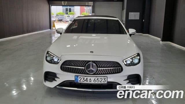 Mercedes-Benz E-Class 2021 — ფოტო 2/20