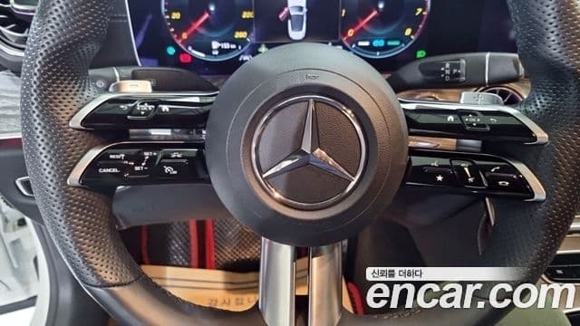 Mercedes-Benz E-Class 2021 — ფოტო 5/20