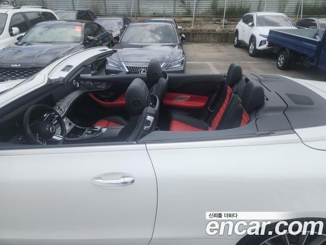 Mercedes-Benz E-Class 2021 — ფოტო 11/20