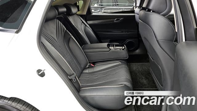 Genesis Electrified G80 2020 — ფოტო 12/20