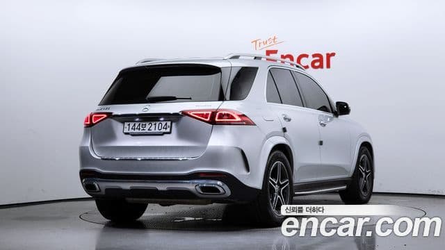 Mercedes-Benz GLE-Class 2019 — Şəkil 2/20