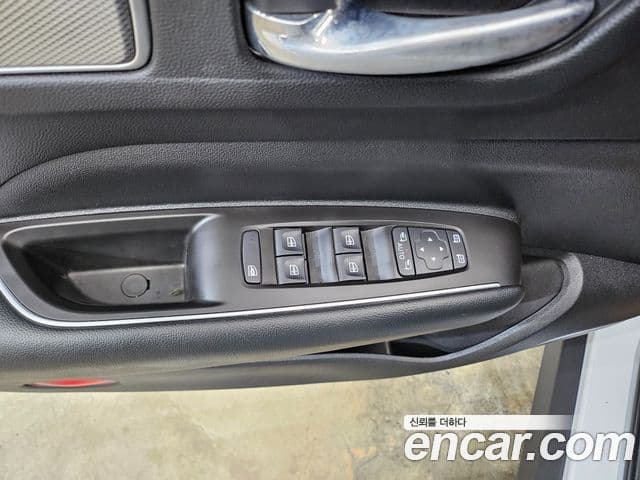 Renault Samsung QM6 2021 — ფოტო 2/20