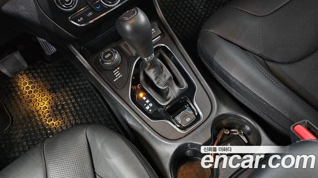 Jeep Cherokee 2021 — Şəkil 3/20