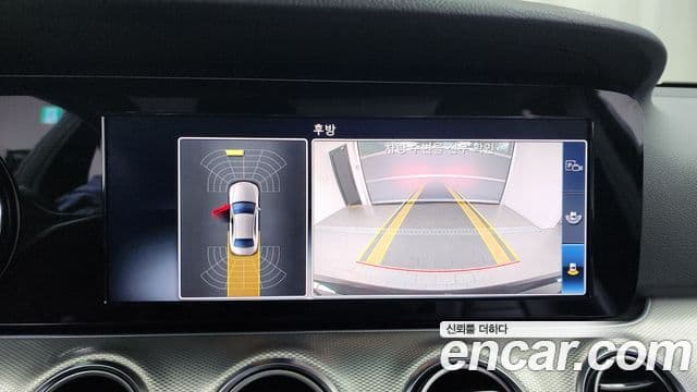 Mercedes-Benz E-Class 2019 — ფოტო 15/20