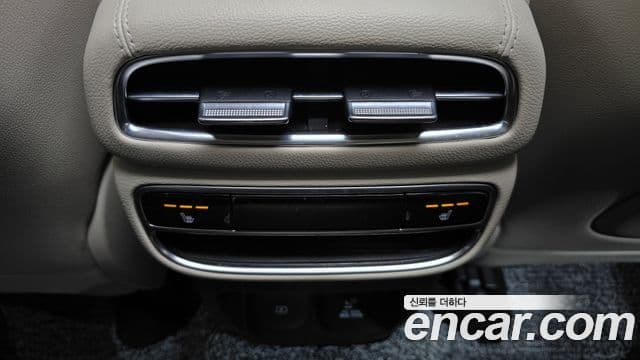 Genesis GV80 2020 — Photo 4/20