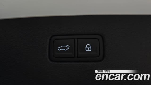 Genesis GV80 2020 — Photo 12/20