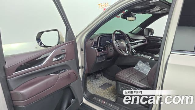 Cadillac Escalade 2022 — Şəkil 10/20