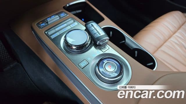 Genesis GV70 2024 — Şəkil 9/20