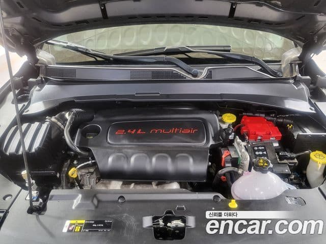Jeep Compass 2020 — Şəkil 13/20
