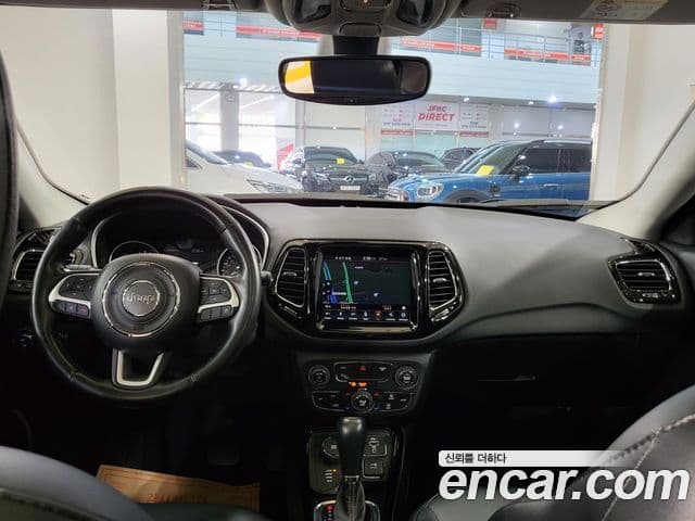 Jeep Compass 2020 — Şəkil 8/20