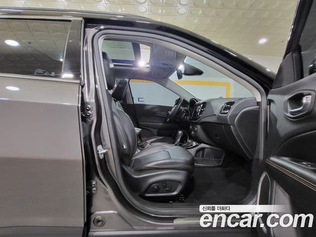 Jeep Compass 2020 — Şəkil 7/20