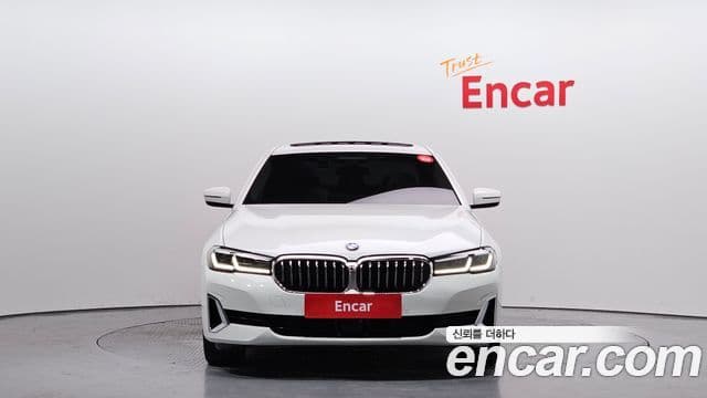 BMW 5 Series 2020 — Şəkil 15/20