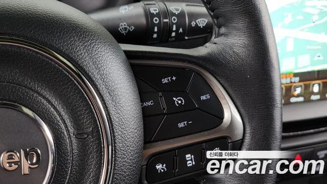 Jeep Renegade 2019 — ფოტო 4/20