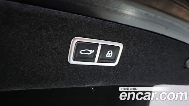 Genesis G90 2022 — ფოტო 17/20