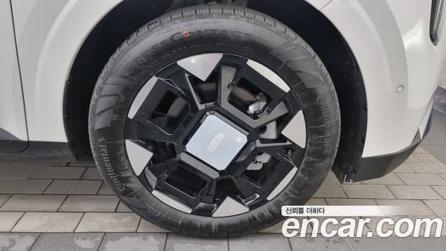Kia Carnival 2024 — Şəkil 5/20