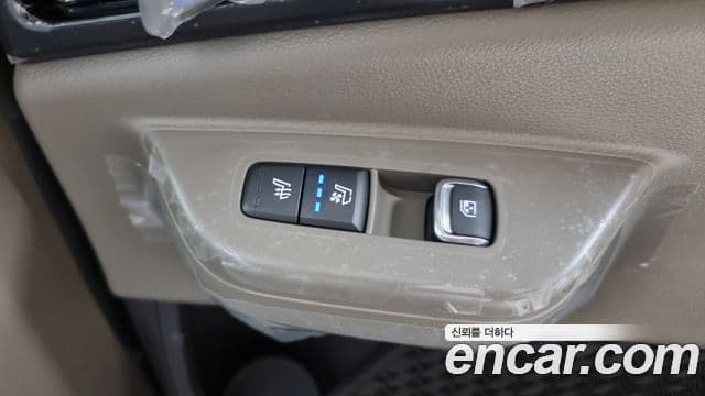 Kia Carnival 2024 — Şəkil 19/20