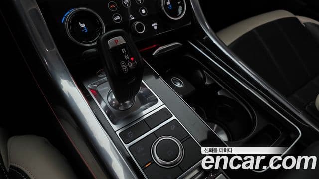 Land Rover Range Rover Sport 2018 — Фото 9/20