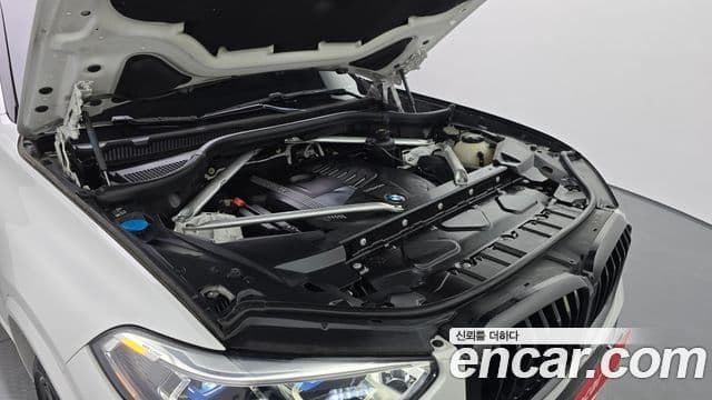 BMW X5 2019 — ფოტო 5/20